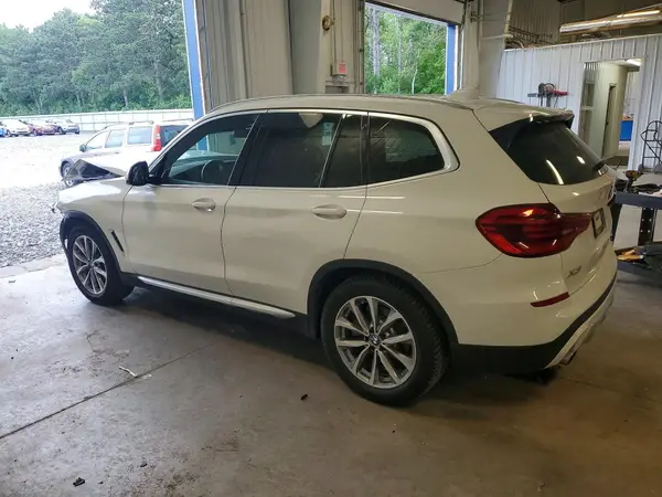 5UXTR9C52KLP91842 2019 BMW X3 - Image 2