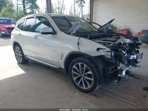 5UXTR9C52KLP96605 2019 BMW X3 - Image 1