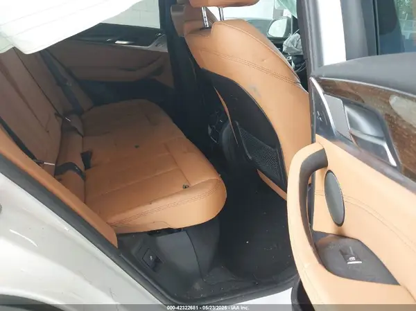 5UXTR9C52KLP96605 2019 BMW X3 - Image 8