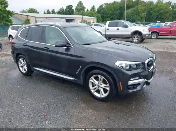 5UXTR9C52KLP97687 2019 BMW X3 - Image 1