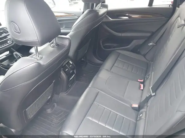 5UXTR9C52KLR04138 2019 BMW X3 - Image 8