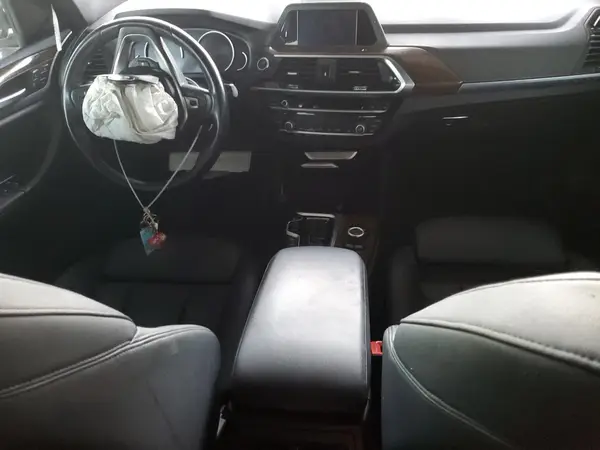 5UXTR9C52KLR06021 2019 BMW X3 - Image 8