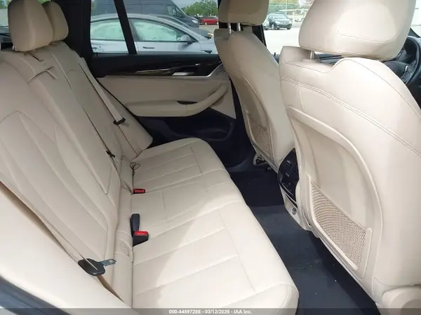 5UXTR9C52KLR06858 2019 BMW X3 - Image 8