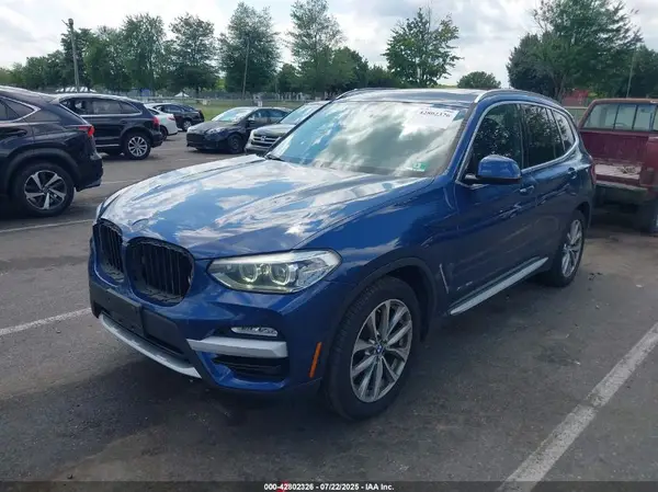 5UXTR9C53JLC74325 2018 BMW X3 - Image 2