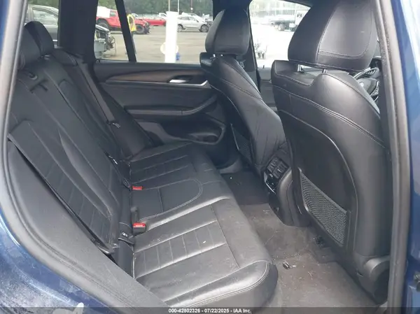 5UXTR9C53JLC74325 2018 BMW X3 - Image 8