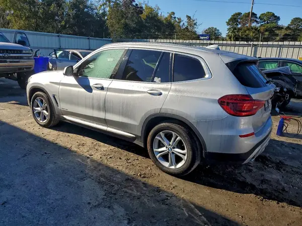 5UXTR9C53JLC82523 2018 BMW X3 - Image 2