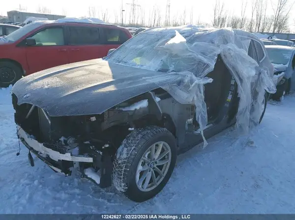5UXTR9C53JLC83686 2018 BMW X3 - Image 2