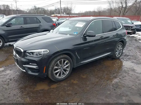 5UXTR9C53JLC84160 2018 BMW X3 - Image 2