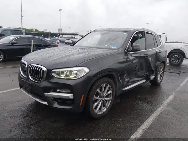 5UXTR9C53JLD59309 2018 BMW X3 - Image 2