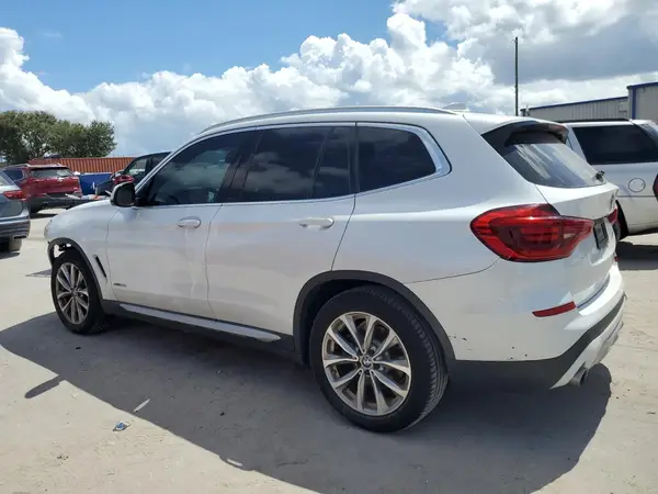 5UXTR9C53JLD59570 2018 BMW X3 - Image 2
