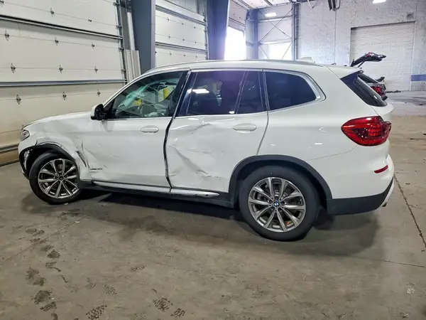 5UXTR9C53JLD59844 2018 BMW X3 - Image 2