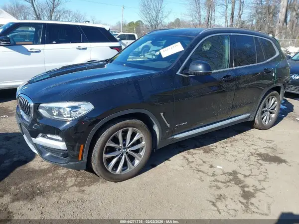 5UXTR9C53JLD61464 2018 BMW X3 - Image 2