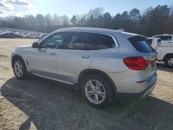 5UXTR9C53JLD61657 2018 BMW X3 - Image 2