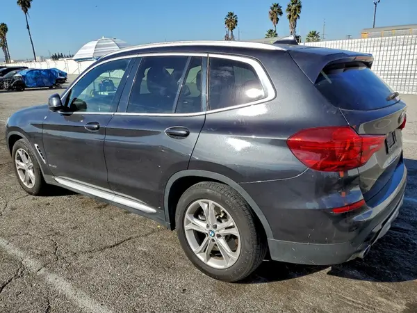 5UXTR9C53JLD64106 2018 BMW X3 - Image 2