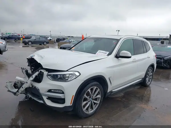 5UXTR9C53JLD68012 2018 BMW X3 - Image 2