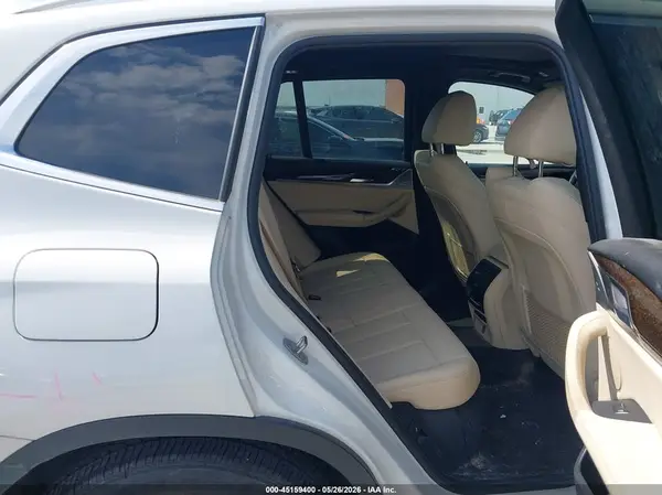 5UXTR9C53JLD68012 2018 BMW X3 - Image 8