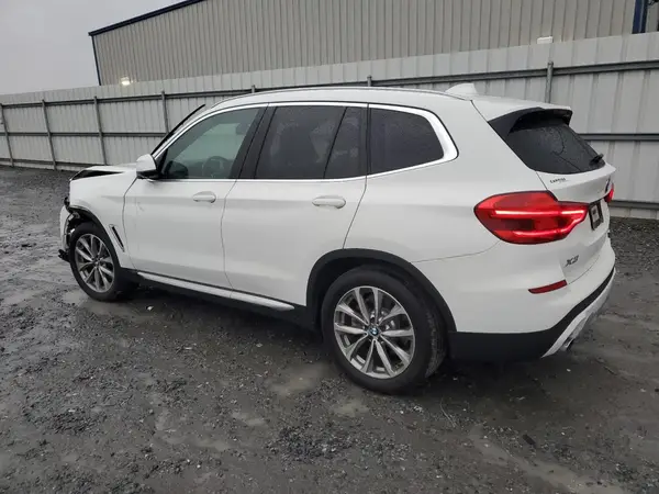 5UXTR9C53JLD68768 2018 BMW X3 - Image 2