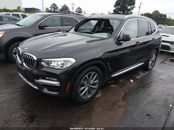 5UXTR9C53JLD73761 2018 BMW X3 - Image 2