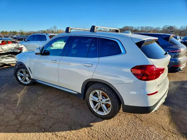 5UXTR9C53JLD74778 2018 BMW X3 - Image 2