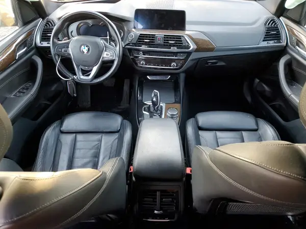 5UXTR9C53KLE15329 2019 BMW X3 - Image 8