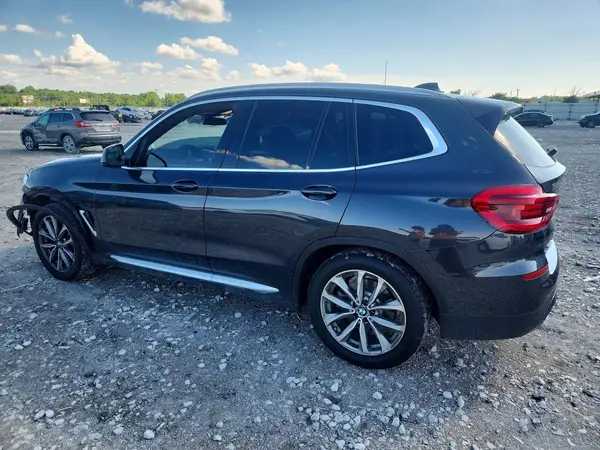 5UXTR9C53KLE17839 2019 BMW X3 - Image 2