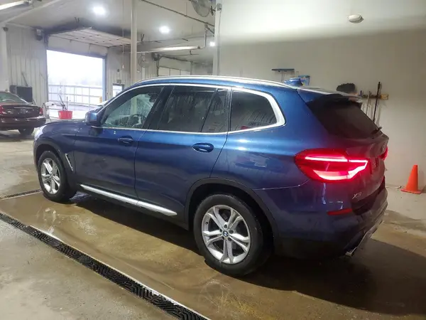 5UXTR9C53KLE18960 2019 BMW X3 - Image 2