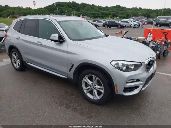5UXTR9C53KLE19459 2019 BMW X3 - Image 1