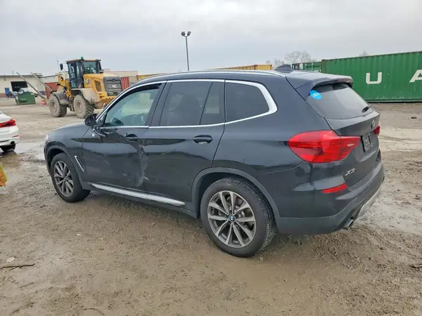 5UXTR9C53KLE21938 2019 BMW X3 - Image 2