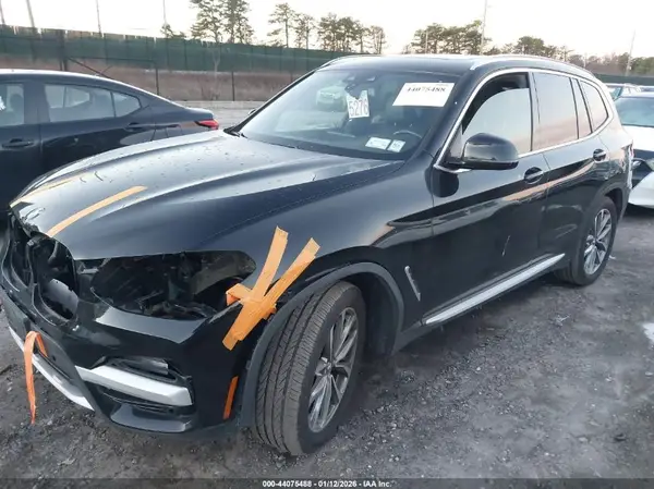 5UXTR9C53KLP90957 2019 BMW X3 - Image 2