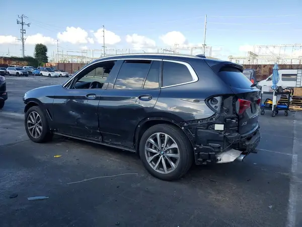 5UXTR9C53KLP91140 2019 BMW X3 - Image 2