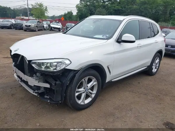 5UXTR9C53KLP91901 2019 BMW X3 - Image 2