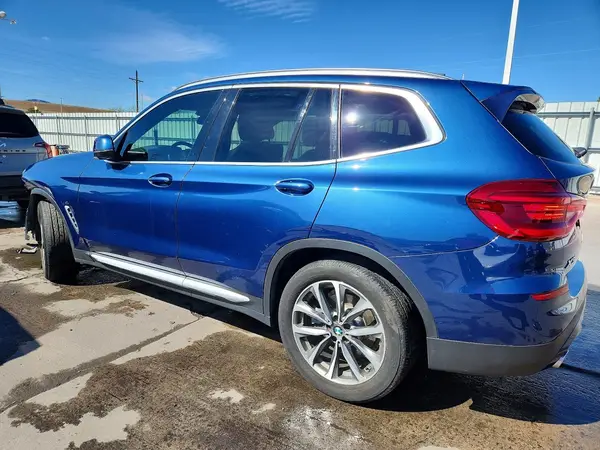 5UXTR9C53KLP95575 2019 BMW X3 - Image 2