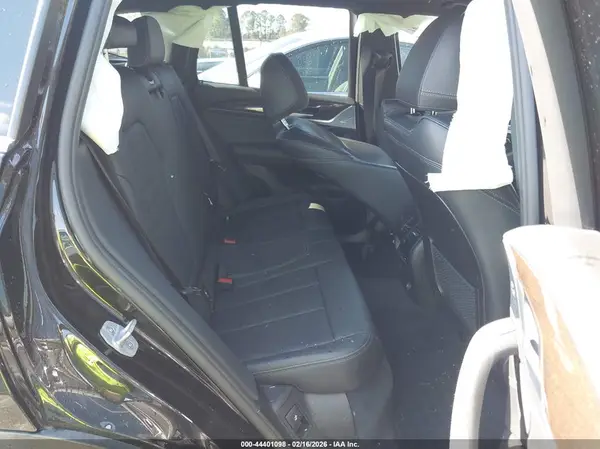 5UXTR9C53KLP95592 2019 BMW X3 - Image 8