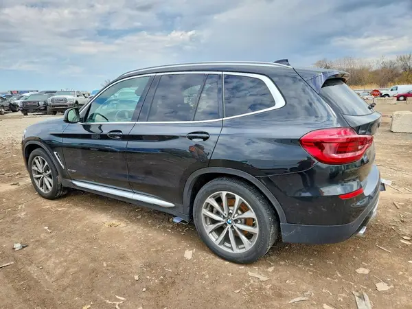 5UXTR9C54JLC69909 2018 BMW X3 - Image 2