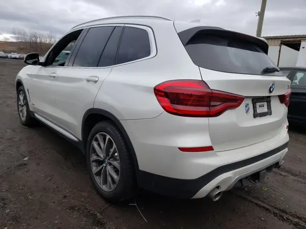 5UXTR9C54JLC74477 2018 BMW X3 - Image 2