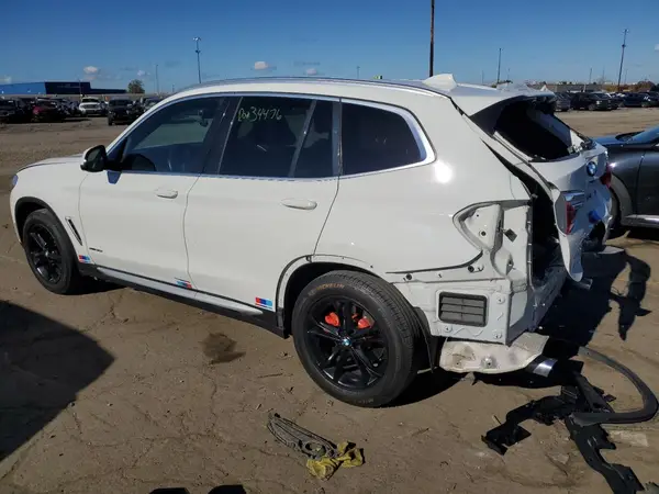 5UXTR9C54JLC77136 2018 BMW X3 - Image 2