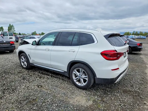 5UXTR9C54JLC78691 2018 BMW X3 - Image 2