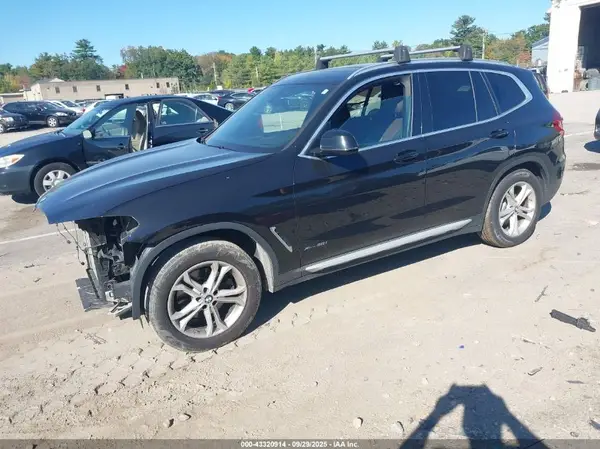 5UXTR9C54JLC80313 2018 BMW X3 - Image 2