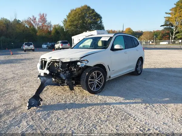 5UXTR9C54JLC80800 2018 BMW X3 - Image 2