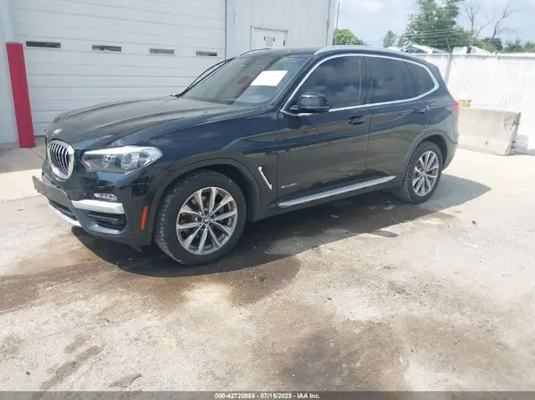 5UXTR9C54JLD63501 2018 BMW X3 - Image 2