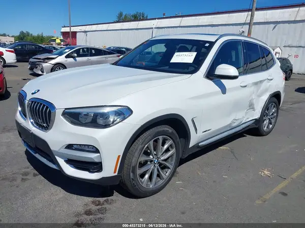 5UXTR9C54JLD63756 2018 BMW X3 - Image 2