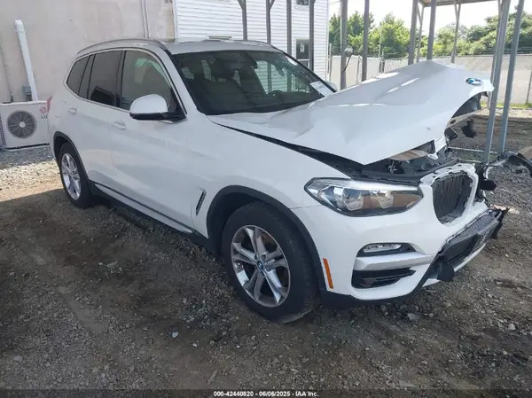5UXTR9C54JLD74790 2018 BMW X3 - Image 1