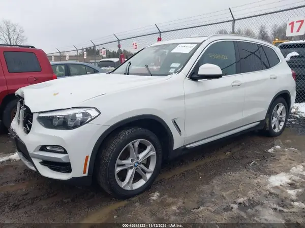 5UXTR9C54KLD90554 2019 BMW X3 - Image 2