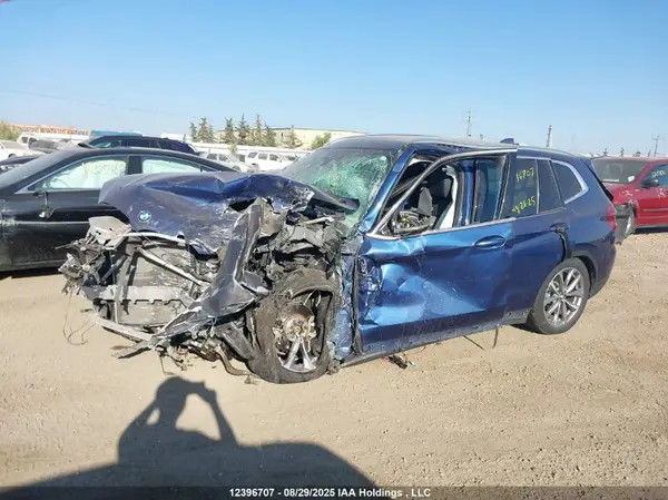 5UXTR9C54KLD91557 2019 BMW X3 - Image 2