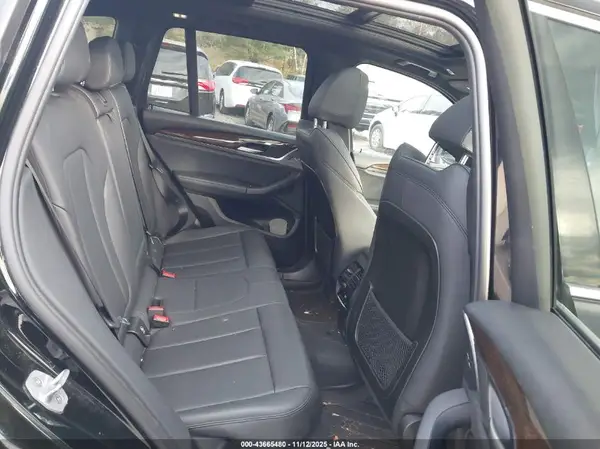 5UXTR9C54KLD94099 2019 BMW X3 - Image 8