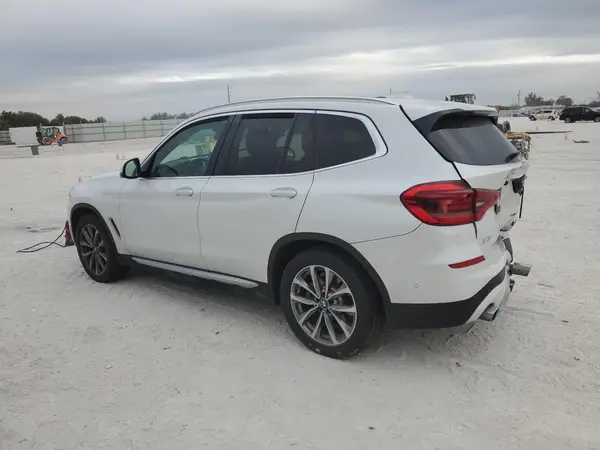 5UXTR9C54KLD98458 2019 BMW X3 - Image 2