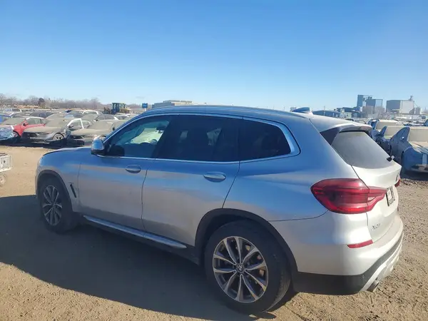 5UXTR9C54KLE12021 2019 BMW X3 - Image 2