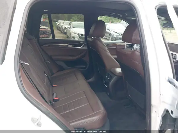 5UXTR9C54KLP77571 2019 BMW X3 - Image 8
