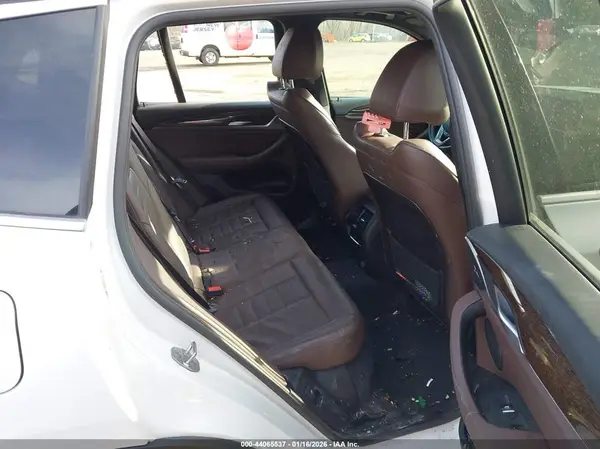 5UXTR9C54KLP84827 2019 BMW X3 - Image 8