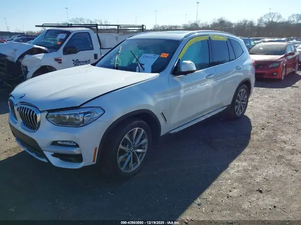 5UXTR9C54KLP90434 2019 BMW X3 - Image 2